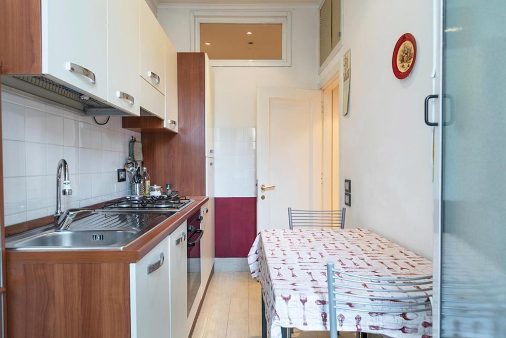 Tiberina Apartments - Rome Trastevere Zewnętrze zdjęcie