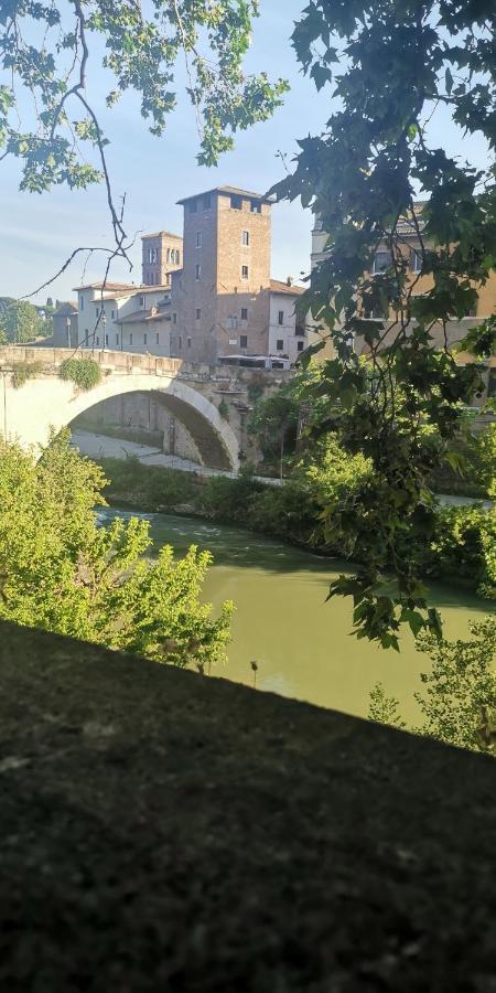 Tiberina Apartments - Rome Trastevere Zewnętrze zdjęcie