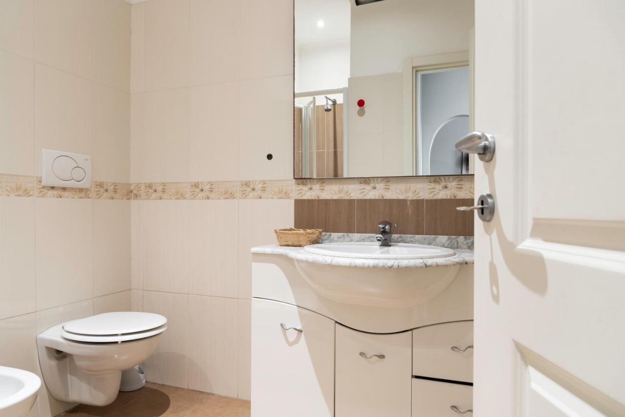 Tiberina Apartments - Rome Trastevere Zewnętrze zdjęcie